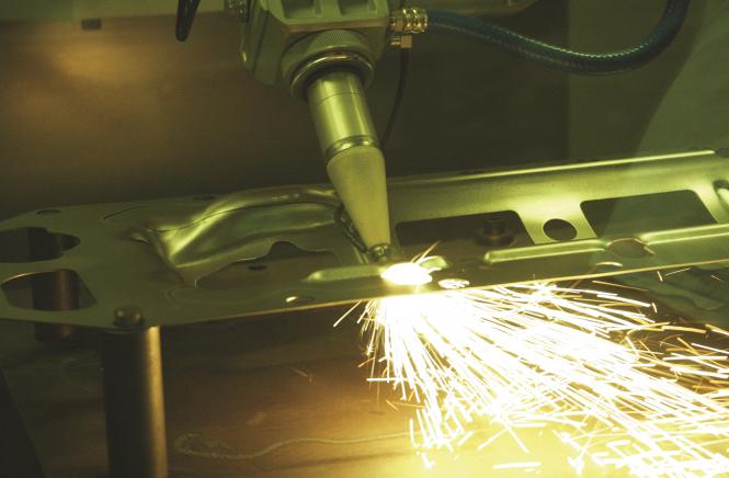 8208 Laserdyne Photo 01