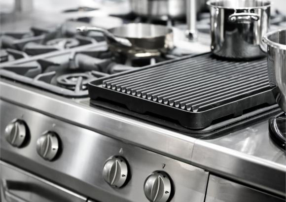 MAIN_kitchen.jpg